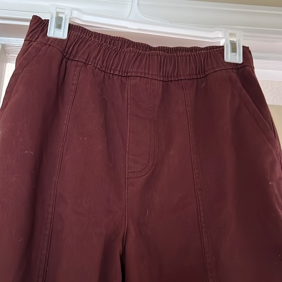 Old Navy High Rise Pants - Picture 2 of 3